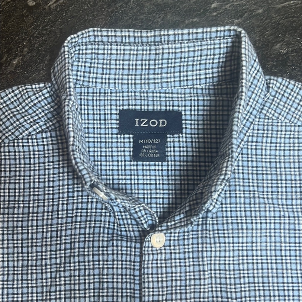 Izod Blue and White Casual Button Down Shirt with Checkered Pattern